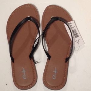 Curfew flip flops